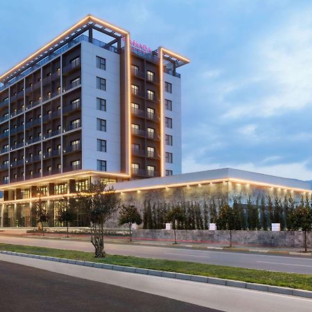 Ramada By Wyndham Tire Hotel Екстериор снимка