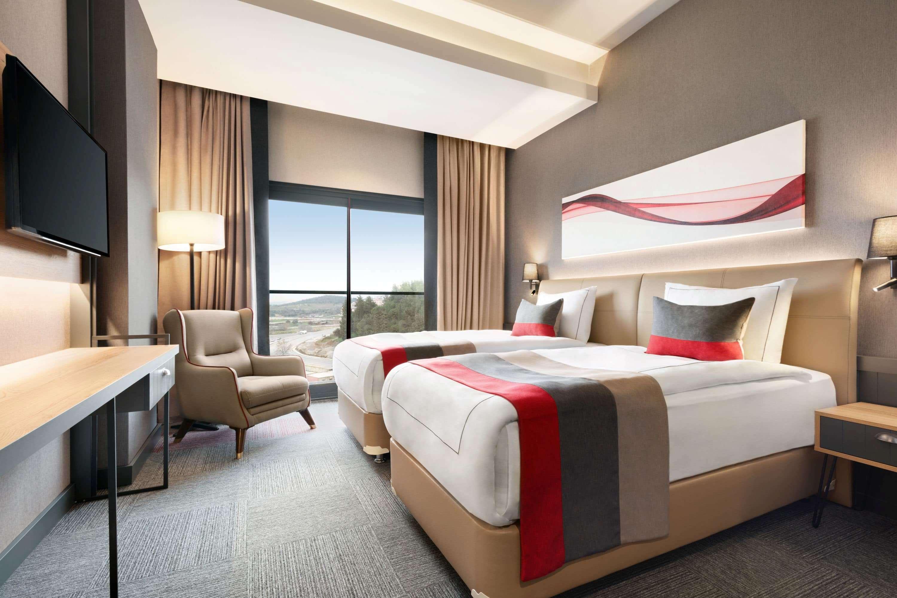 Ramada By Wyndham Tire Hotel Екстериор снимка