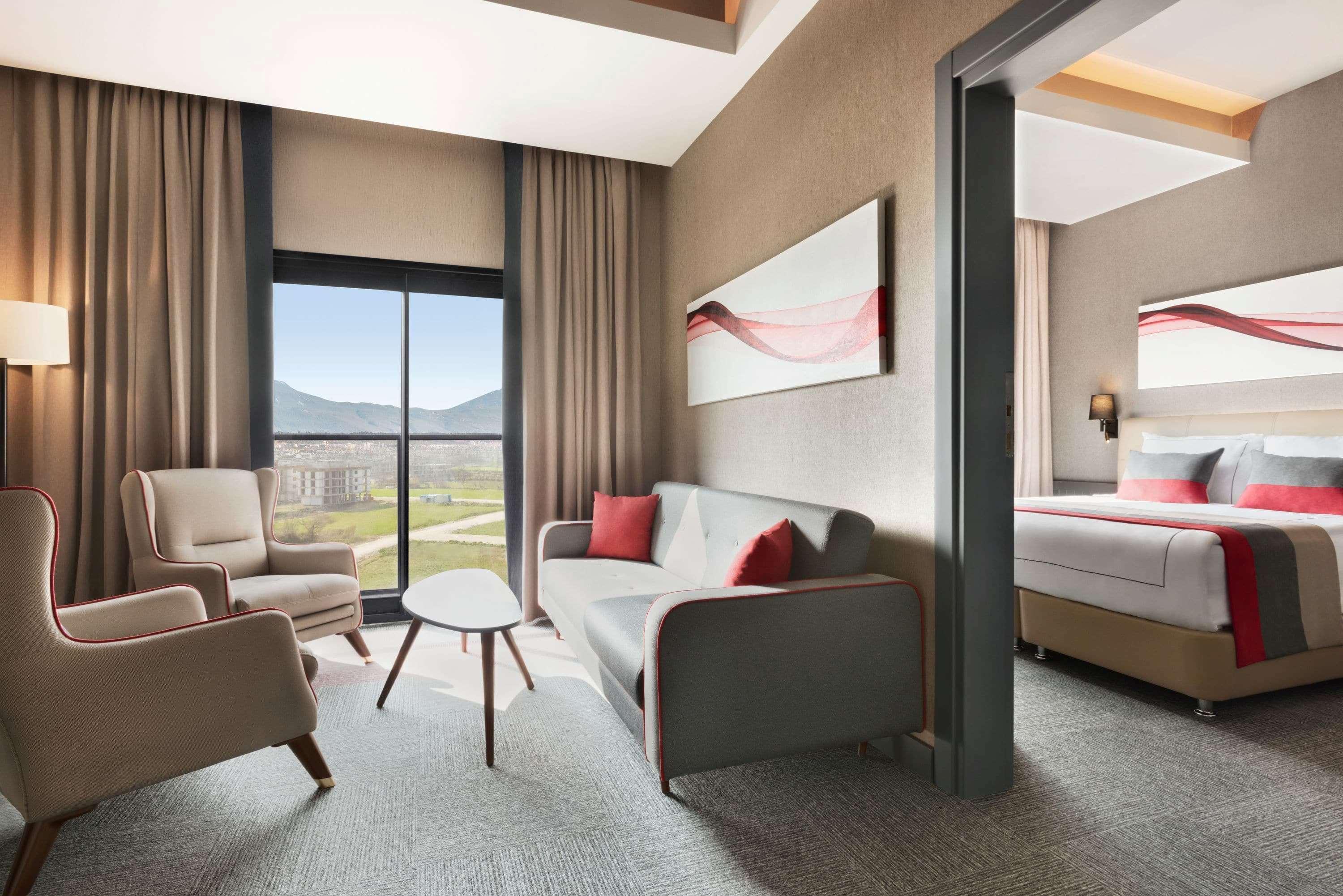 Ramada By Wyndham Tire Hotel Екстериор снимка